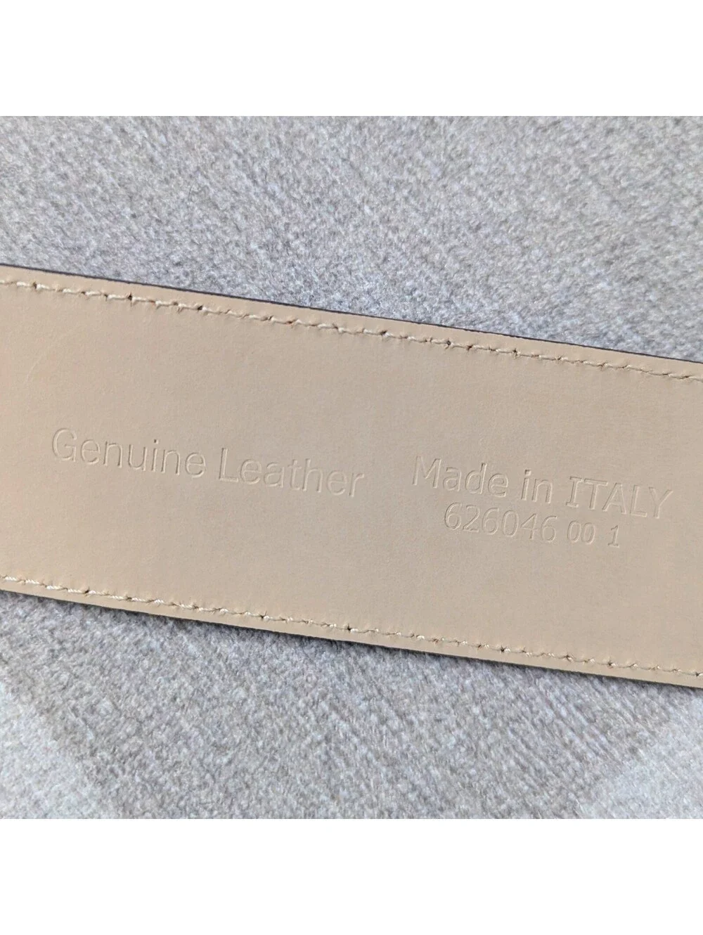 Banana Republic wide leather belt w/ chrome buckle - Size S